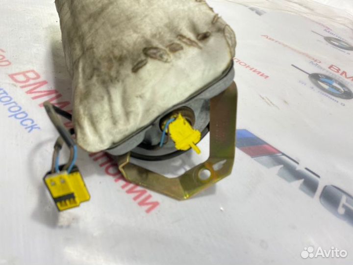 Подушка безопасности пассажира Bmw X5 E53 M62B44
