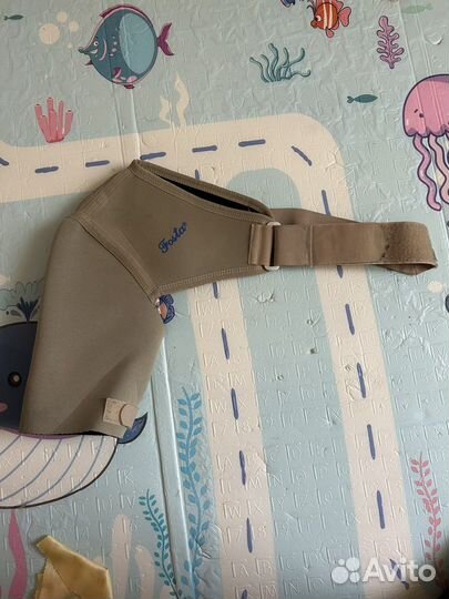 Бандаж на плечо