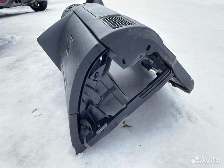 Торпедо Volkswagen Golf 4