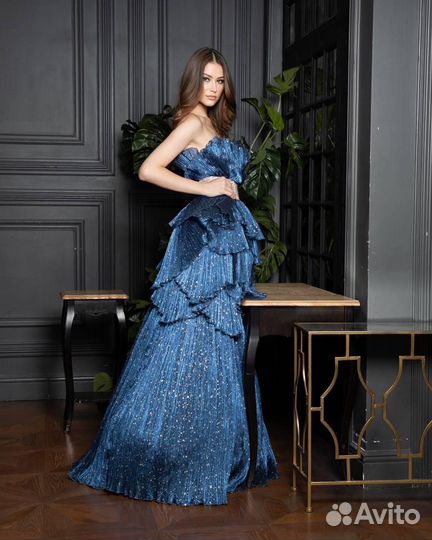 Продаю платье Tarik Ediz