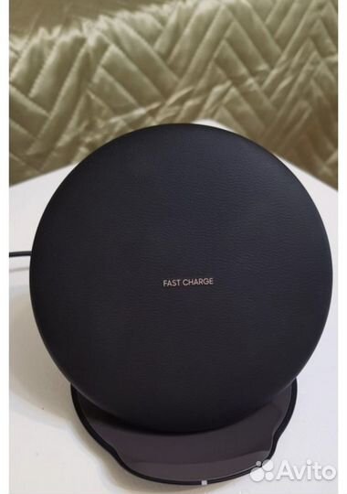 Беспроводное зарядное устройство Samsung EP-PG950