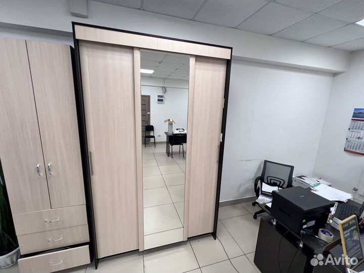 Шкаф купе 3 двери