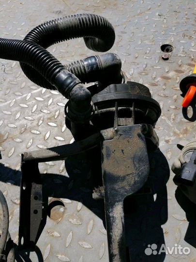 Дополнительный насос воздуха шкода октавия А5