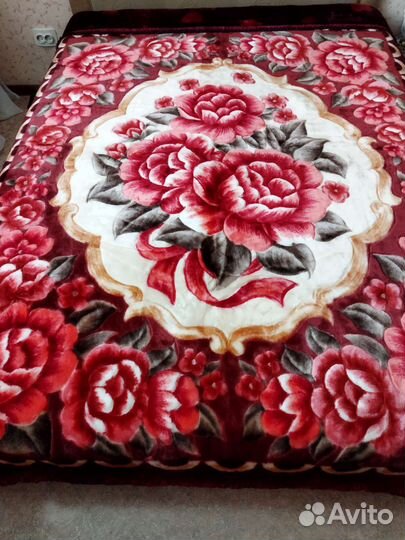 Плед новый 220*180