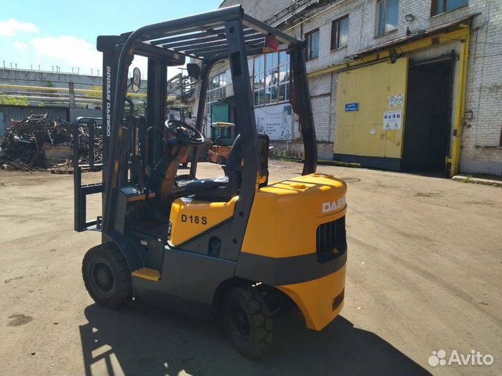 Вилочный погрузчик DOOSAN D18S-2, 2001