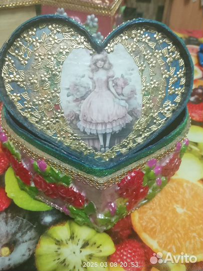 Шкатулка ручной работы