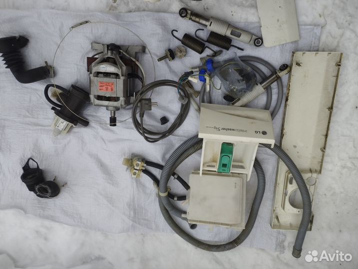 Запчасти на стиральную машину автомат 5 кг LG