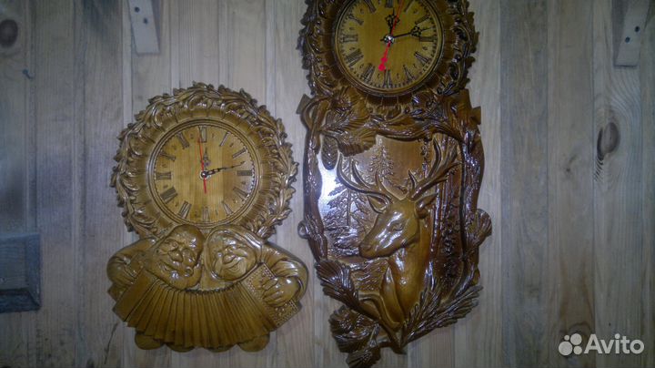 Часы из массива дерева