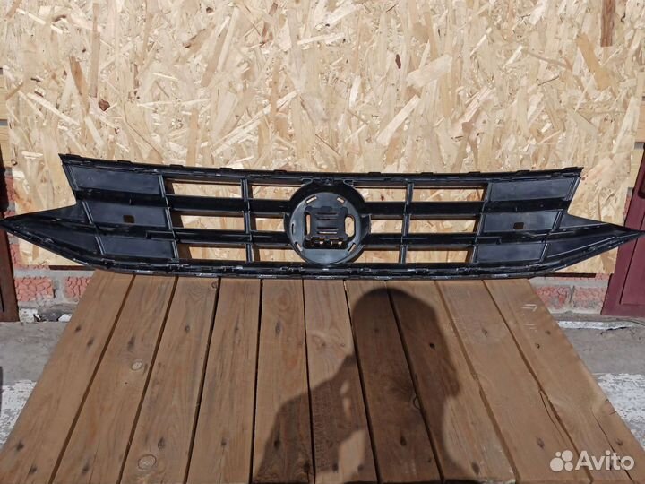 Решетка радиатора Tiguan 2, с 2020г, оригинал, б/у