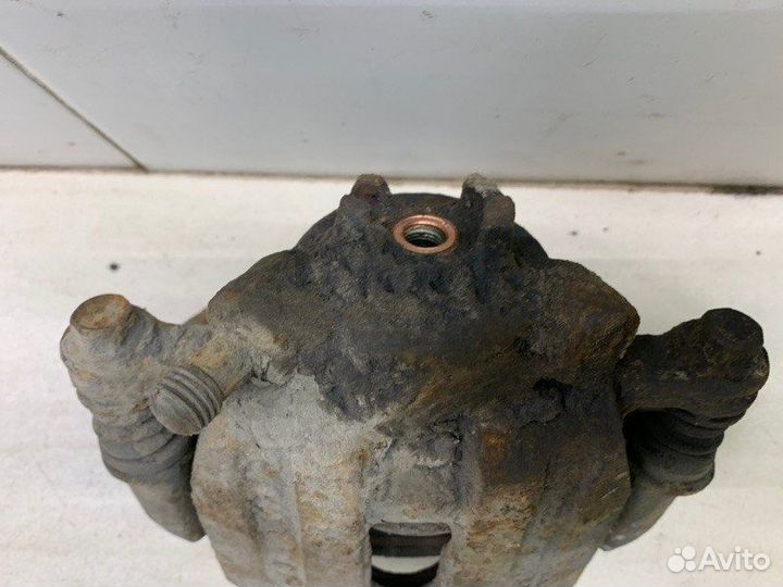 Суппорт передний правый Chery Kimo S12 A1 SQR473F