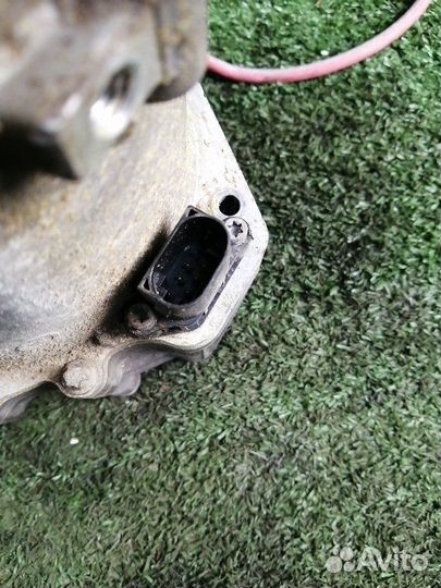 Гидравлический насос подвески передний левый