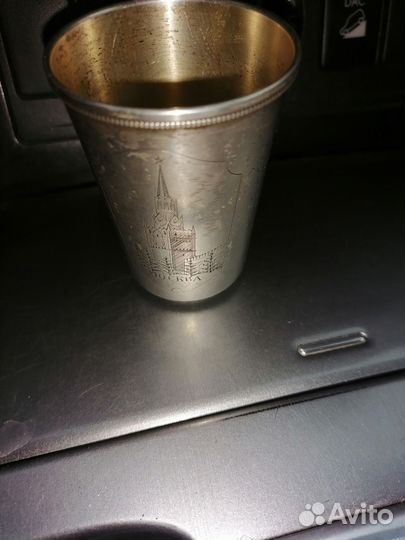 Серебряные рюмки