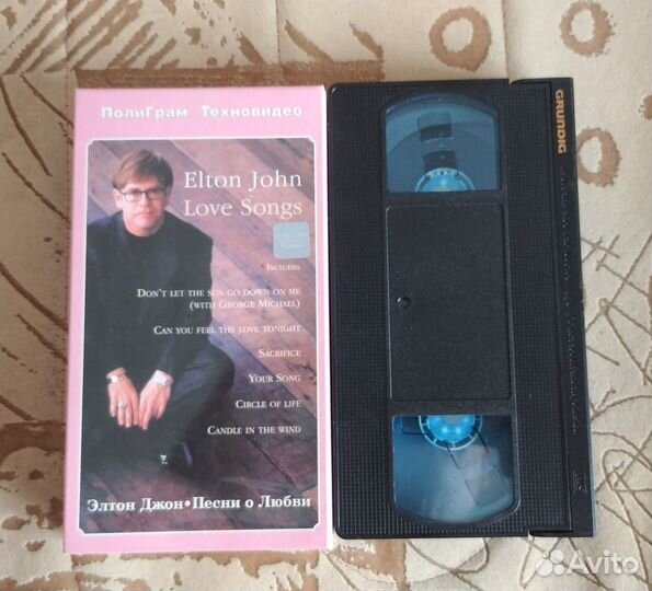Видеокассеты VHS с фильмами