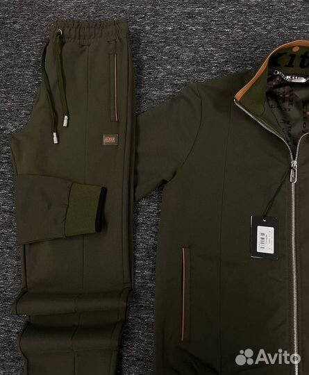 Спортивный костюм Kiton