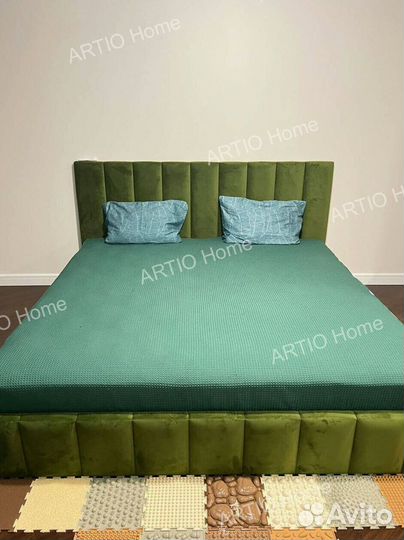 Кровать с подъемным механизмом