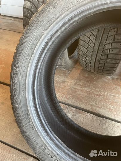 Gislaved Nord Frost 5 2.25/45 R17 94