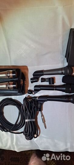 Профессиональный студийный микрофон