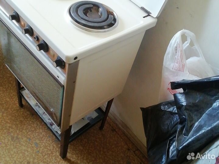 Плита электрическая с духовкой Мечта 8