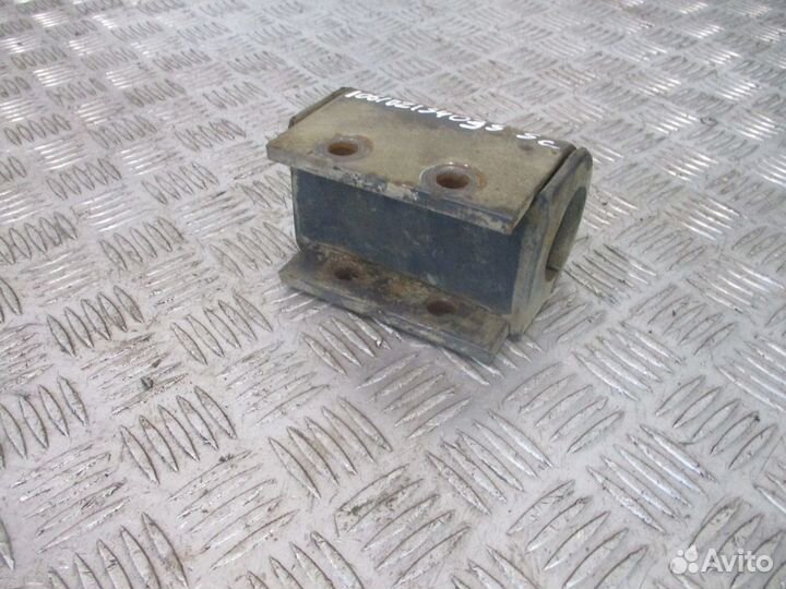 Кронштейн крепления переднего стабилизатора Scania