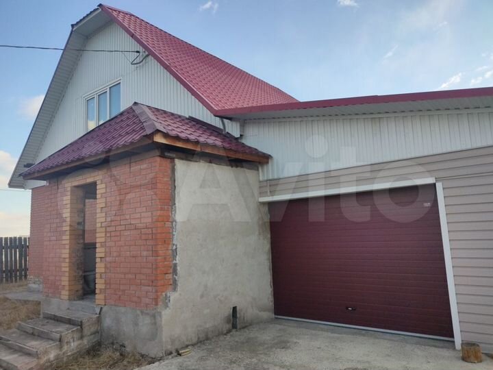 Коттедж 145 м² на участке 15 сот.