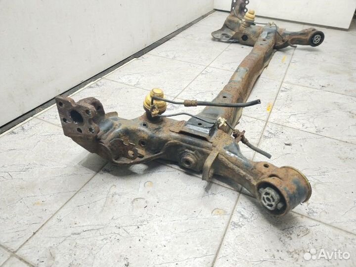 Балка подвески задняя Citroen C3 A51 EP6C 2010