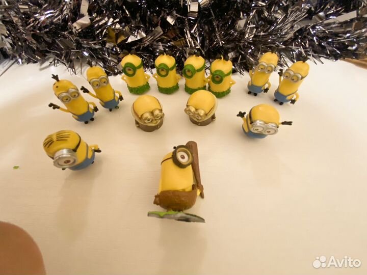 Киндеры 90 х миньоны