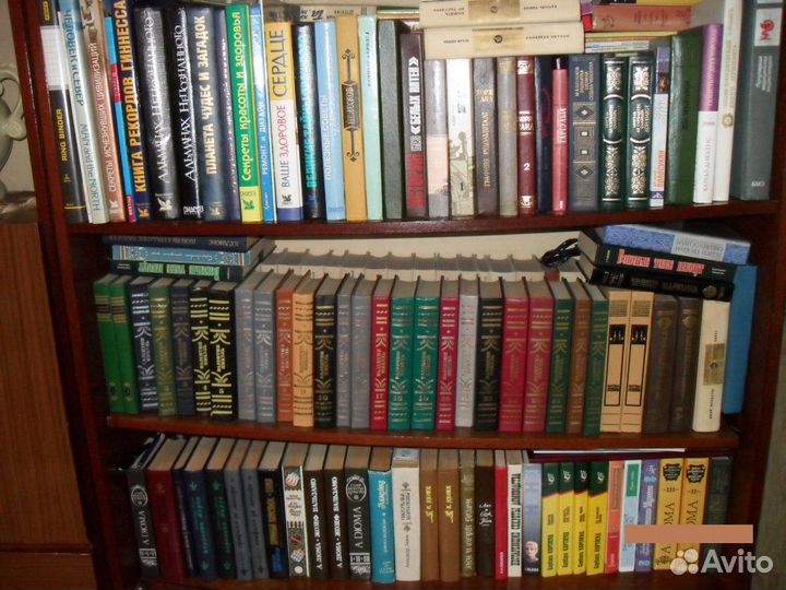 Продам книги