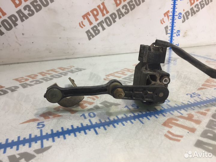 Мерседес GL-Класс Датчик уровня подвески