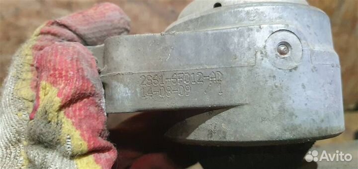 Опора двигателя правая Ford Fusion 2002-2012