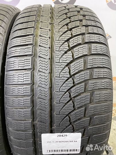 Nokian Tyres WR A4 255/35 R20