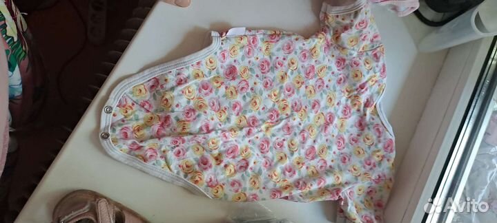 Детские вещи для девочкиот 1до 4месяцев