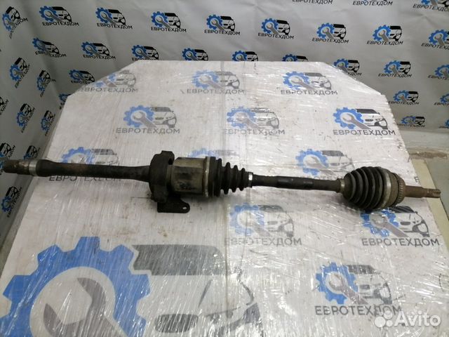Привод внутренний (шрус) Toyota Previa