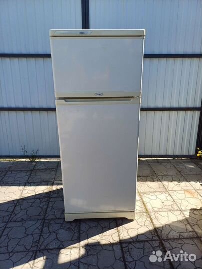 Холодильник бу stinol