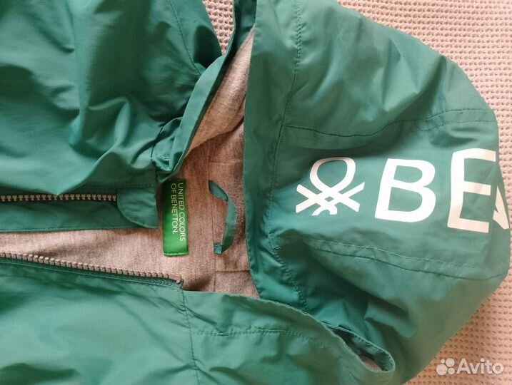 Ветровка benetton