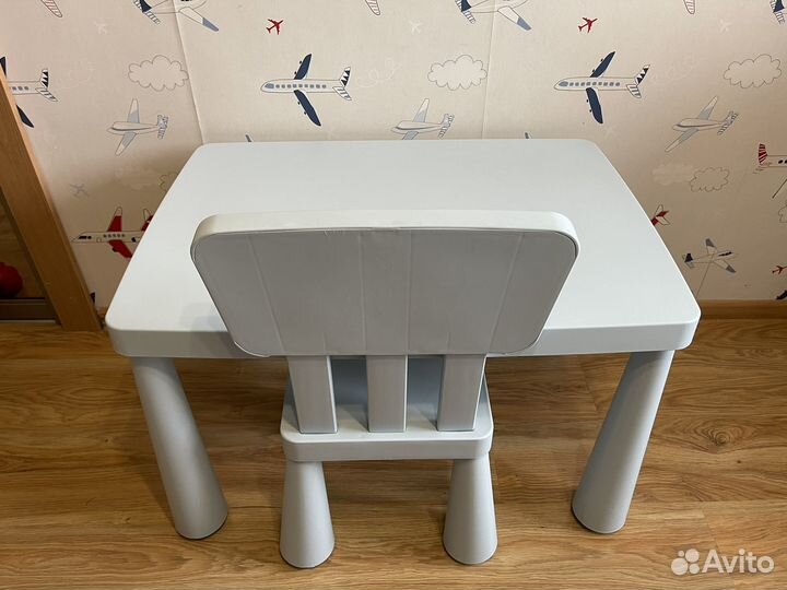 Детский стол со стулом IKEA