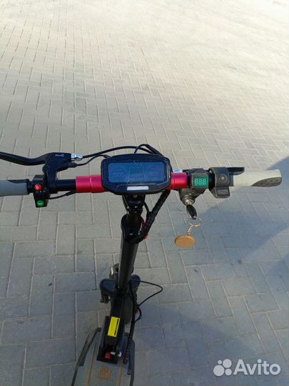 Самокат взрослый электрический бу