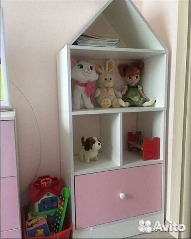 Детский стеллаж Домик