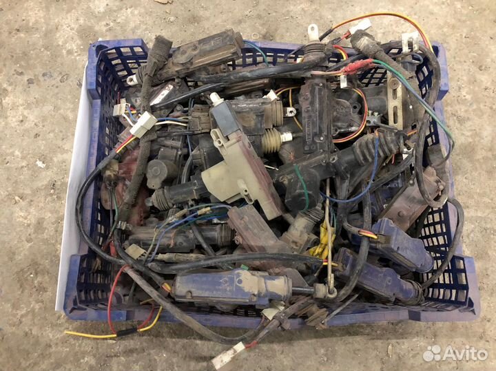 Активатор замка двери ваз