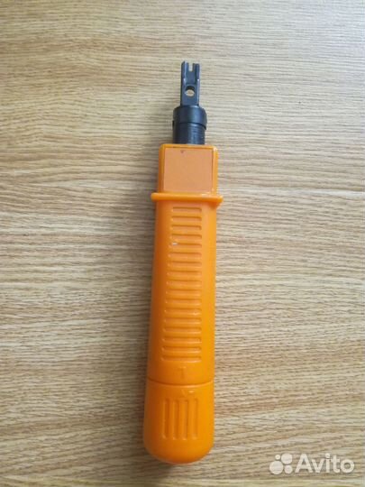 Инструмент для заделки проводов