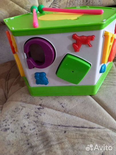 Развивающая музыкальная игрушка