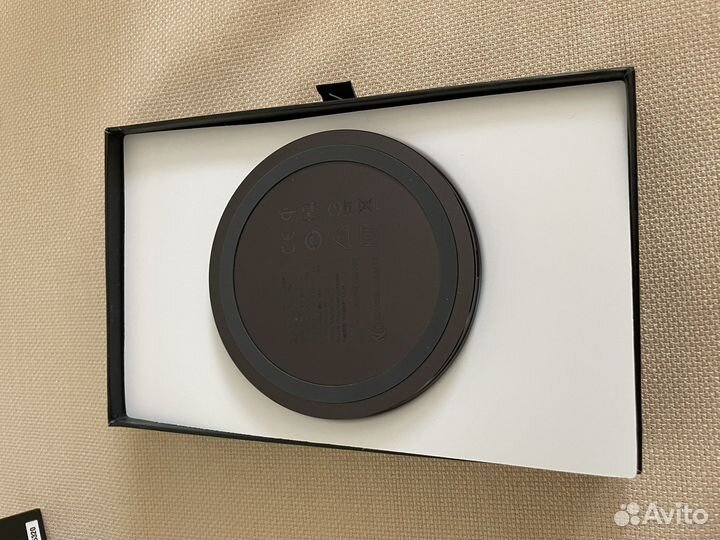 Native Union беспроводная зарядка