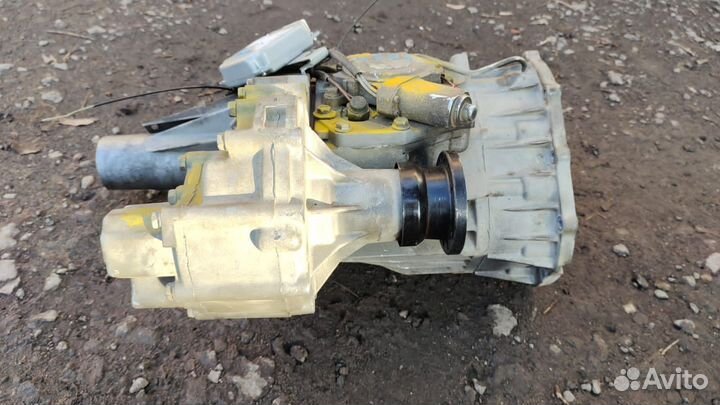 Раздатка Suzuki Grand Vitara III 2л. АКПП 2008г