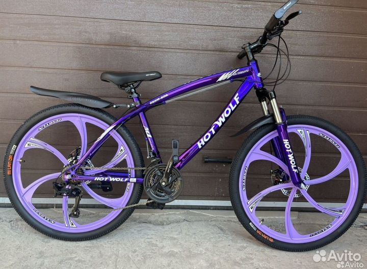 Велосипед новый на литых дисках