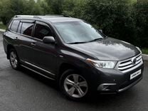 Toyota Highlander 3.5 AT, 2012, 300 000 км, с пробегом, цена 1 750 000 руб.