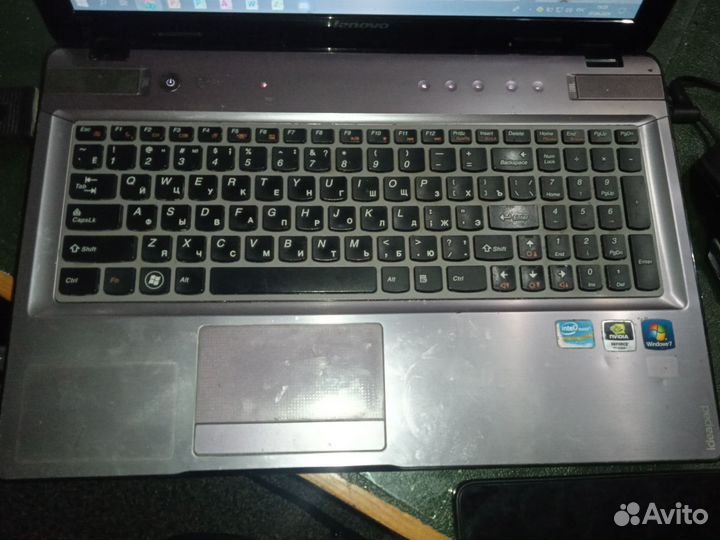 Ноутбук lenovo