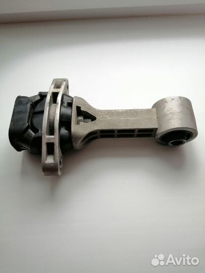 Опоры двигателя