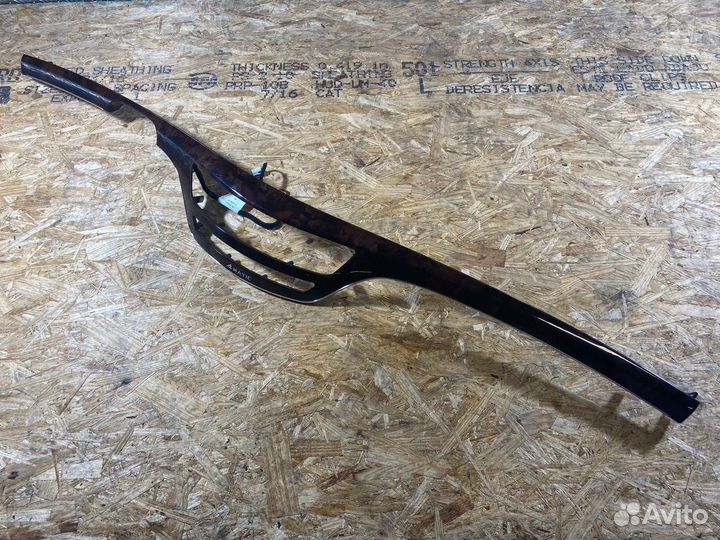 Накладка на торпедо (консоль) Mercedes-Benz W221