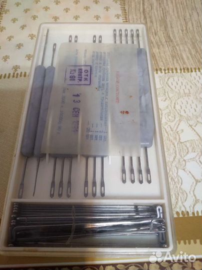 Деккеры для вязальной машины