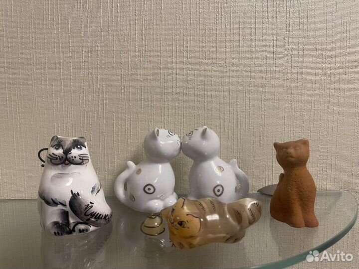 Коты и кошки фигурки