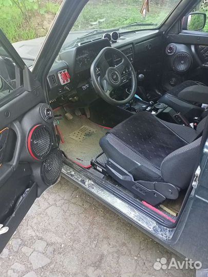 LADA 4x4 (Нива) 1.7 МТ, 2017, 24 000 км